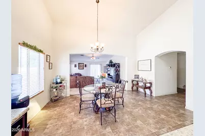5461 S 239th Drive, Buckeye, AZ 85326 - Photo 8
