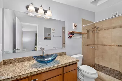 13817 N 10th Place, Phoenix, AZ 85022 - Photo 16