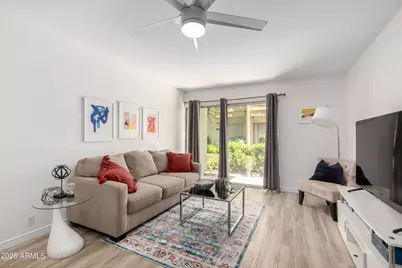 4610 N 68th Street #407, Scottsdale, AZ 85251 - Photo 2