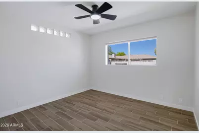 8426 E Monterey Way, Scottsdale, AZ 85251 - Photo 24