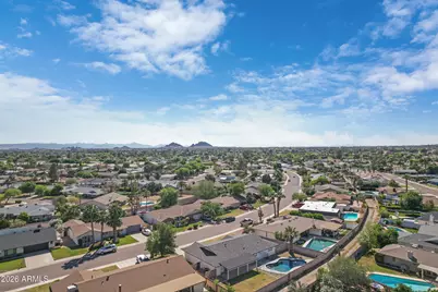 8426 E Monterey Way, Scottsdale, AZ 85251 - Photo 46