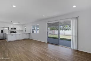 8426 E Monterey Way, Scottsdale, AZ 85251 - Photo 18