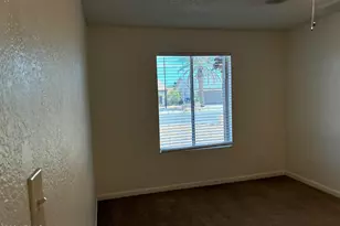 602 W Wickieup Ln, Phoenix, AZ 85027 - Photo 24