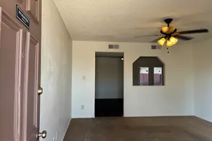 602 W Wickieup Ln, Phoenix, AZ 85027 - Photo 4