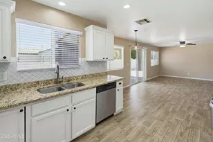 1351 E Libby St, Phoenix, AZ 85022 - Photo 14