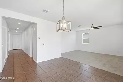 16801 W Moreland Street, Goodyear, AZ 85338 - Photo 2
