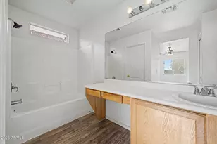 1454 E Sheraton Ln, Phoenix, AZ 85040 - Photo 18
