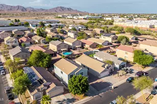 23814 W Desert Bloom St, Buckeye, AZ 85326 - Photo 44