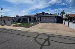 3745 W Lupine Ave, Phoenix, AZ 85029 - Photo 1
