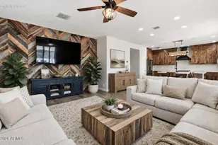 7672 W Fetlock Trail, Peoria, AZ 85383 - Photo 24