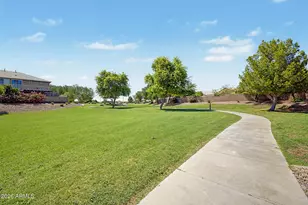7658 S Sorrell Ln, Gilbert, AZ 85298 - Photo 34