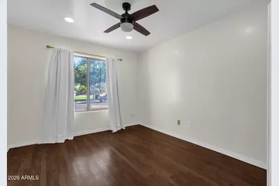 7664 W Krall Street, Glendale, AZ 85303 - Photo 4