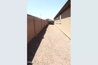 18502 W Young Street, Surprise, AZ 85388 - Photo 24