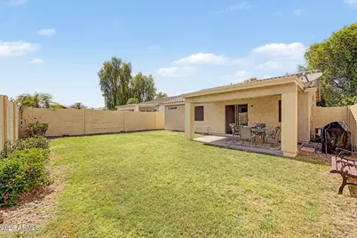 49 W Nolana Place, San Tan Valley, AZ 85143 - Photo 4