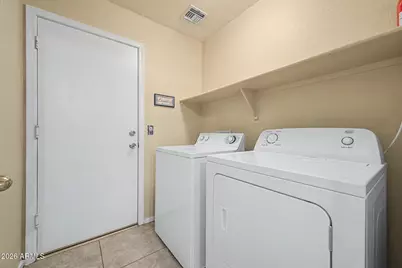 49 W Nolana Place, San Tan Valley, AZ 85143 - Photo 28