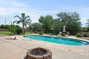 241 S Equestrian Ct, Gilbert, AZ 85296 - Photo 52