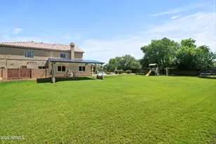 241 S Equestrian Ct, Gilbert, AZ 85296 - Photo 76