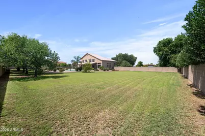 241 S Equestrian Court, Gilbert, AZ 85296 - Photo 60