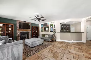 241 S Equestrian Ct, Gilbert, AZ 85296 - Photo 20