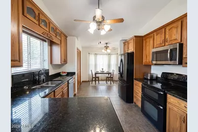 933 N Sericin Circle, Mesa, AZ 85205 - Photo 2