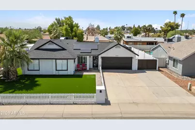 2213 W Irma Lane, Phoenix, AZ 85027 - Photo 1