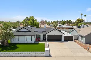2213 W Irma Ln, Phoenix, AZ 85027 - Photo 1