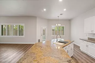 8517 E Neville Ave, Mesa, AZ 85209 - Photo 10