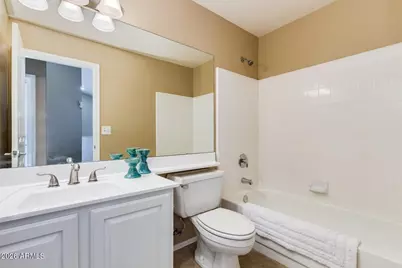 3822 E Wildwood Drive, Phoenix, AZ 85048 - Photo 26