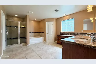 2714 E Birchwood Place, Chandler, AZ 85249 - Photo 12