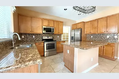 2714 E Birchwood Place, Chandler, AZ 85249 - Photo 2
