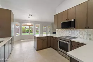 4319 W Creedance Blvd, Glendale, AZ 85310 - Photo 8