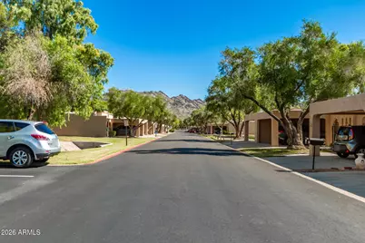 1121 E Cochise Drive, Phoenix, AZ 85020 - Photo 26