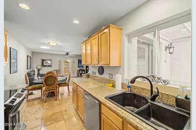 1121 E Cochise Drive, Phoenix, AZ 85020 - Photo 12
