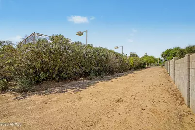 6133 E Mountain View Road, Paradise Valley, AZ 85253 - Photo 54