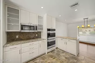 6133 E Mountain View Rd, Paradise Valley, AZ 85253 - Photo 2