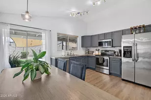 21625 N 30th Ave, Phoenix, AZ 85027 - Photo 14