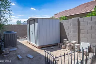 577 N Newport St, Chandler, AZ 85225 - Photo 36