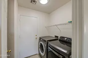 11217 W Brittlewood Dr, Phoenix, AZ 85037 - Photo 12