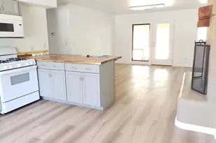 402 Whipple St, Prescott, AZ 86301 - Photo 2