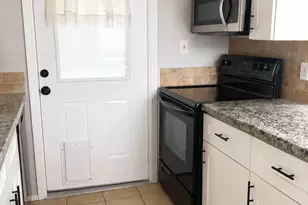 4212 W Vista Ave, Phoenix, AZ 85051 - Photo 4
