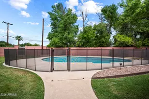 1542 W Loma Ln, Phoenix, AZ 85021 - Photo 6