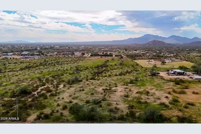 Tbd Huisatch Lot A 1.25 Acres -- #-, Maricopa, AZ 85139 - Photo 10