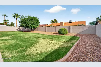 15 E Angela Drive, Phoenix, AZ 85022 - Photo 34