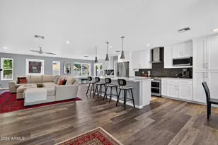 15 E Angela Dr, Phoenix, AZ 85022 - Photo 6