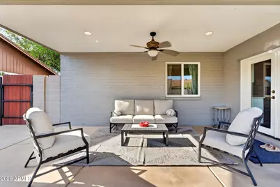 15 E Angela Drive, Phoenix, AZ 85022 - Photo 32