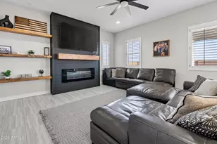 14045 W Mariposa Grande, Surprise, AZ 85387 - Photo 22