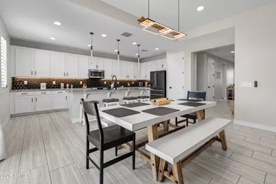 14045 W Mariposa Grande --, Surprise, AZ 85387 - Photo 16