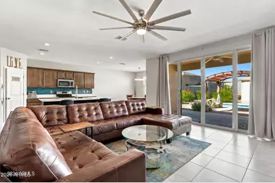 4001 N 300th Lane, Buckeye, AZ 85396 - Photo 4