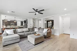 8027 W Spur Dr, Peoria, AZ 85383 - Photo 8
