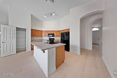 4315 E Redwood Lane, Phoenix, AZ 85048 - Photo 6